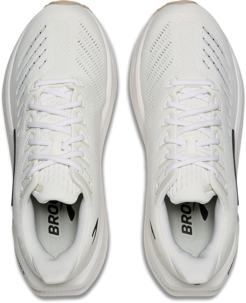 cushioned daily training shoes