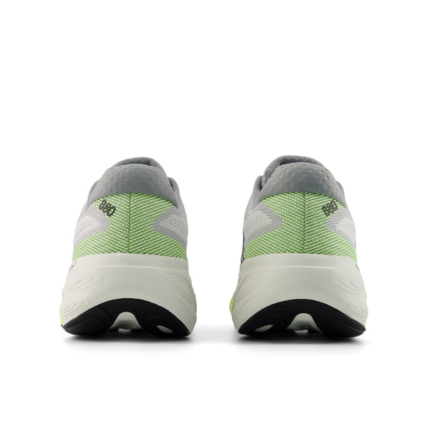 Men's 880 v15