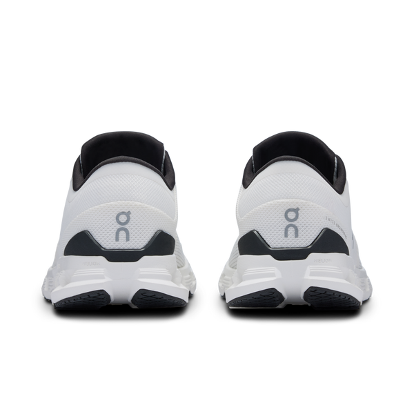 Women's Cloud X 4