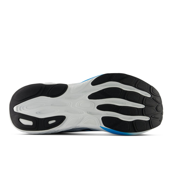 Men's 880 v15