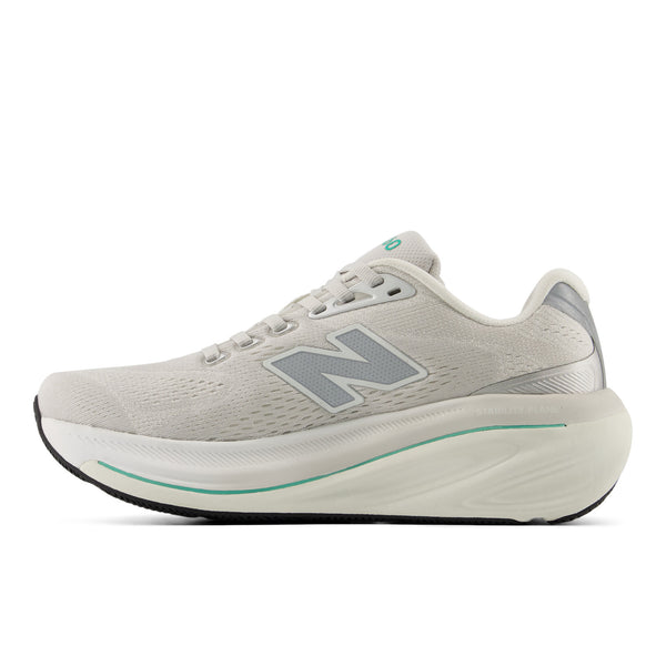 Women's 860 v15