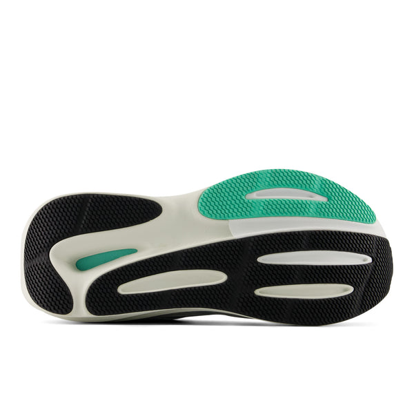 Women's 860 v15