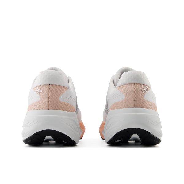 Women's 880 v15